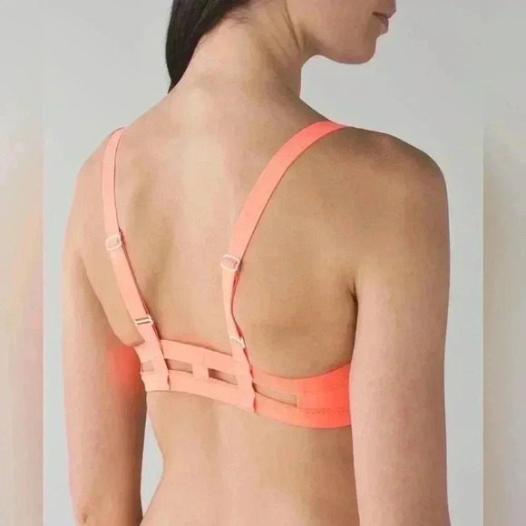 Lululemon Water: Surf To  Sand Booster Top Grapefruit size 6 ? ( No size tag) - Picture 3 of 10